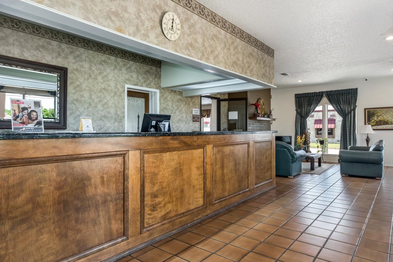 Americas Best Value Inn Paris Esterno foto
